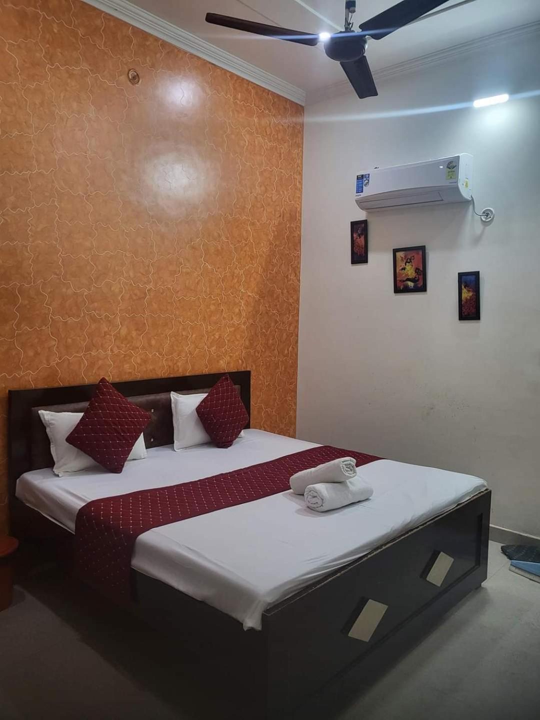 Ramam Hotel By Naavagat 700Mtr From Shri Ram Janambhumi Ayodhya Bagian luar foto